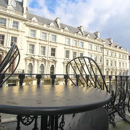 Kensington Comfort Apartamento